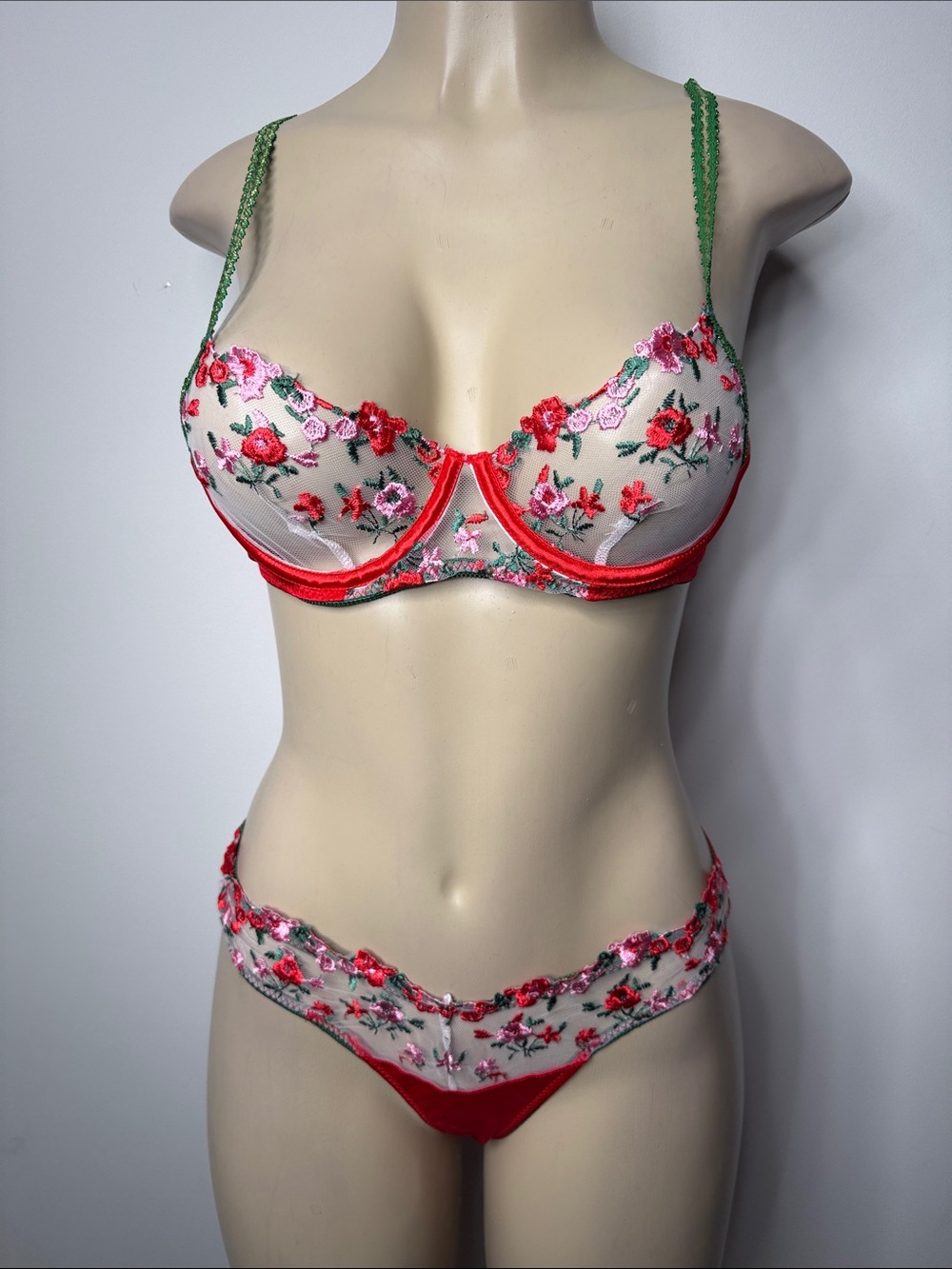 SHEIN Red & Pink Floral Sheer Underwire Bra and Bikini Set with Green Straps